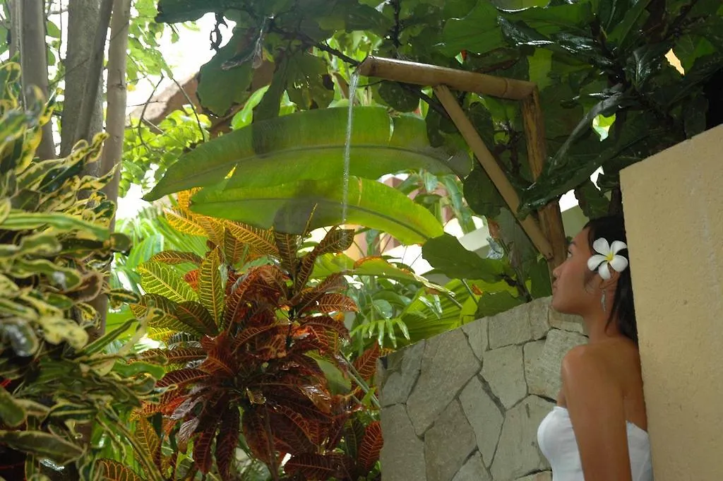 *** Holiday park D'Sriwing Villa Gallery Kuta  Indonesia